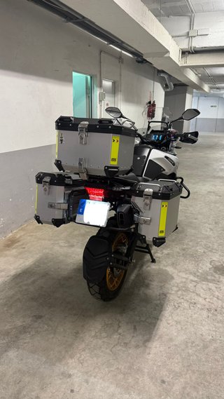 Qj Motor SRT 700X