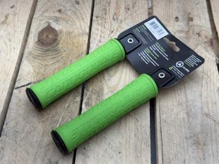 PUÑOS MANILLAR CANNONDALE VERDE