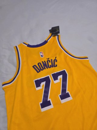 Camisola Lakers 77 Nike  Tamanho S/M