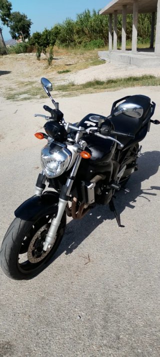 Yamaha FZ6 N Fazer 600 Negra