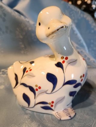 Coppia statuette porcellana PAPERE