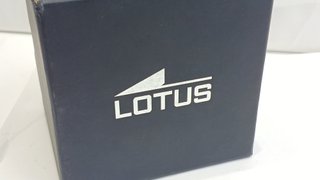 Reloj Lotus Negro y Amarillo Cronógrafo