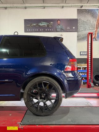 Volkswagen Golf GTI 4 AUM