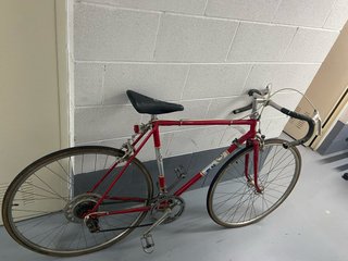 Bicicleta de carreras Vintage Roja, marca BH