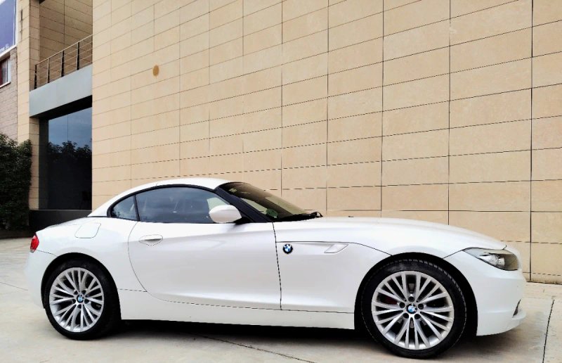 BMW Z4 2010 - foto 1