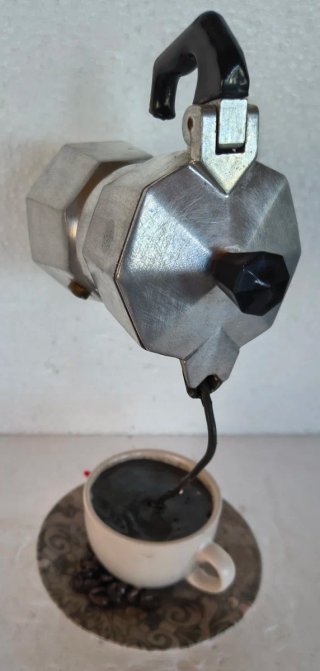 Moka Caffettiera con tazzina.  Da esposizione