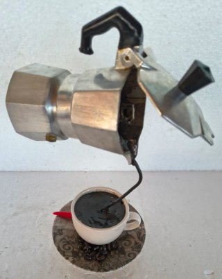 Moka Caffettiera con tazzina.  Da esposizione