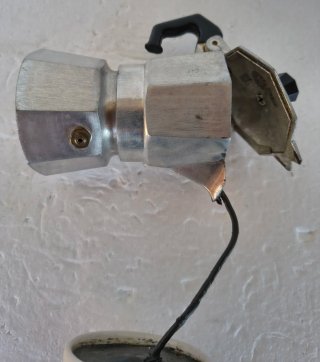 Moka Caffettiera con tazzina.  Da esposizione