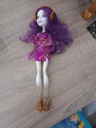 Spectra Monster High Vondergeist Muñeca