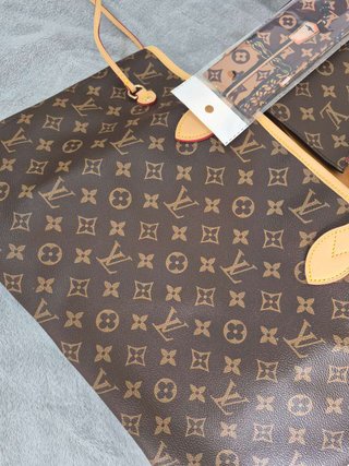 Bolso Louis Vuitton Tote con neceser