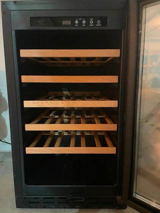Vinoteca Negra