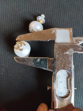 Pendientes Chanel Perla y Logo Plata