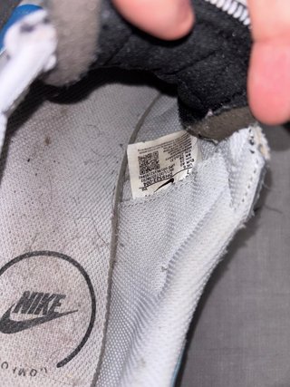 Zapatillas Nike Blancas y Azules