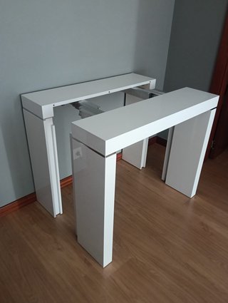 Mesa consola extensible blanca satinada