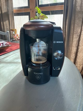 Cafetera Tassimo Bosch Negra