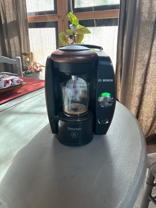 Cafetera Tassimo Bosch Negra