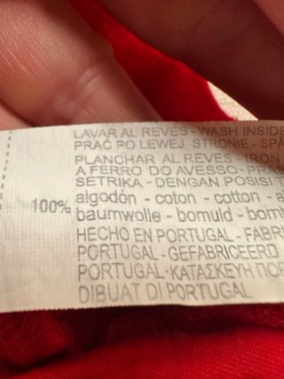Camiseta corta Zara con estampado