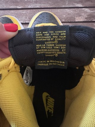Scarpe Nike Giallo/Nero - Ottime Condizioni
