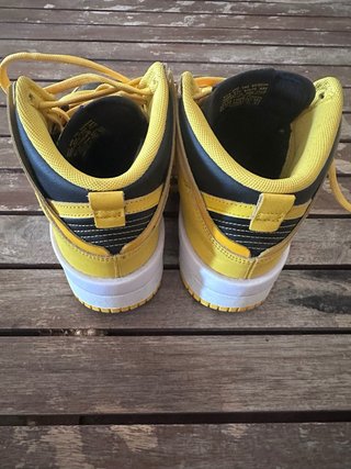 Scarpe Nike Giallo/Nero - Ottime Condizioni