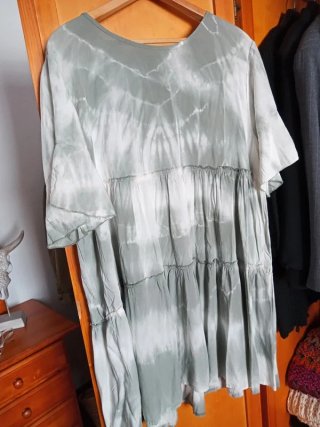 Vestido tie dye caqui