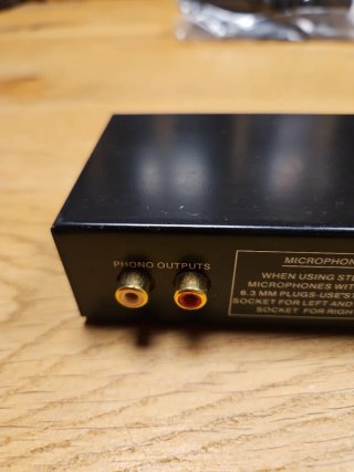 Preamplificatore Microfonico CVS906