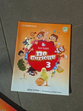 Be Curious Level 4 Home Booklet ( el 3 también