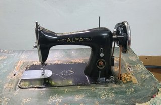 Funda máquina coser Alfa floral