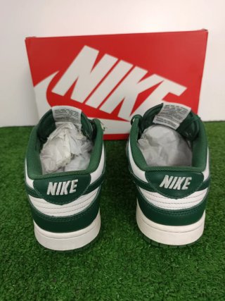 Nike Dunk Low Verdes y Blancas