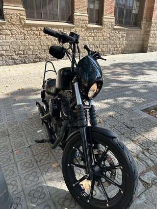 Harley-Davidson Sportster Iron 883 - 2016
