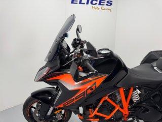 KTM 1290 Super Duke GT 2019