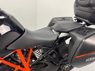 KTM 1290 Super Duke GT 2019