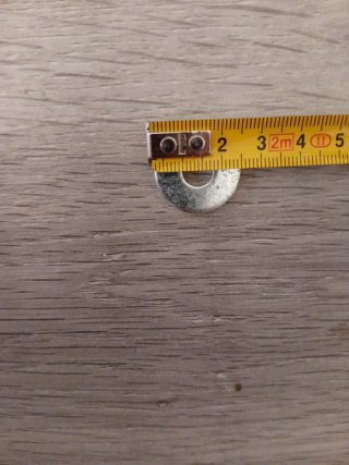 Tornillos, arandelas y tuercas M8