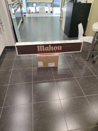 Cartel Mahon publicidad cerveza