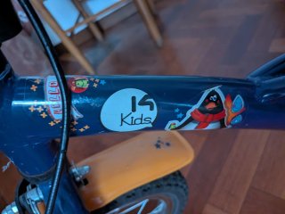Bici infantil 14 azul con ruedines
