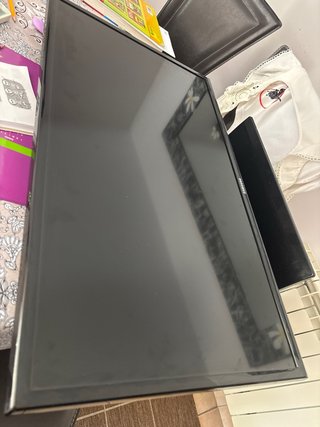 Televisor Samsung 32 UE32EH4003W