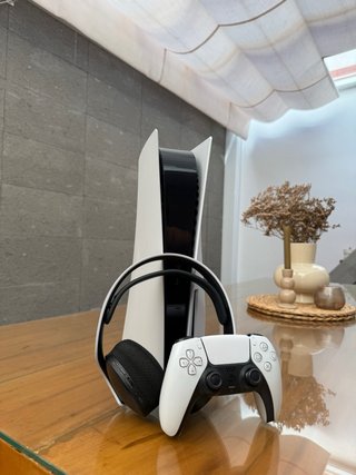 Consola PS5 + Dual Sense + Auriculares Pulse 3D