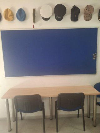 Tablón de anuncios azul