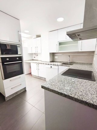 Piso en alquiler en La Unión - Cruz de Humilladero - Los Tilos en Málaga