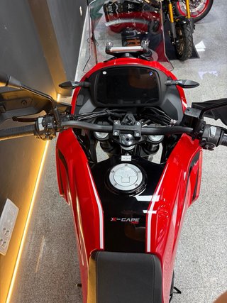 MORINI X-CAPE 700