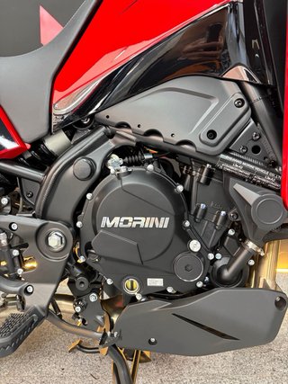 MORINI X-CAPE 700