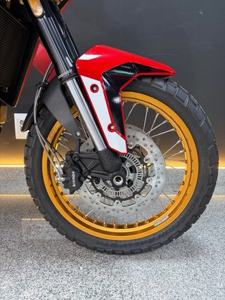 MORINI X-CAPE 700