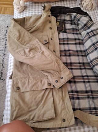 Cazadora Belstaff Beige Talla 42