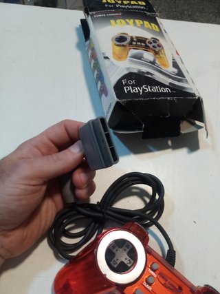 Joypad PlayStation Rosso