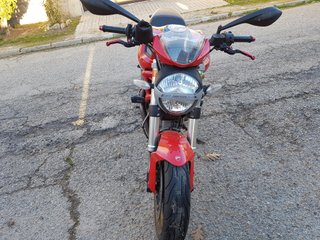 Ducati Monster 796 Corse ABS