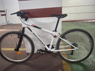 Bicicleta Rockrider ST100 Blanca