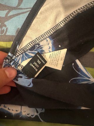 Top Mariposas Negro y Azul Talla XXXL