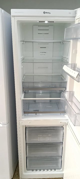 NEVERA COMBI BALAY NO FROST ENERGÍA A+