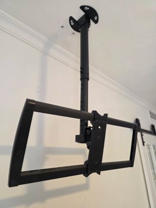Soporte TV Techo Negro