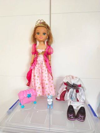 Nancy Princesa con Accesorios