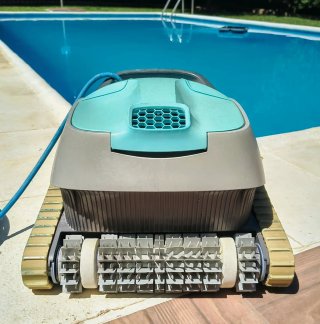 Robot Limpiafondos Dolphin Seamaster Plus